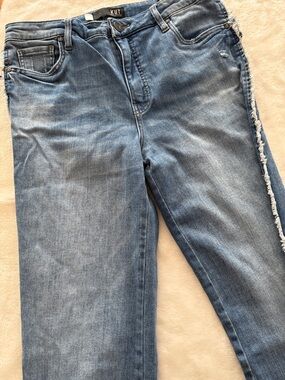 KUT from the Kloth Light Wash Jeans with Side Fringe